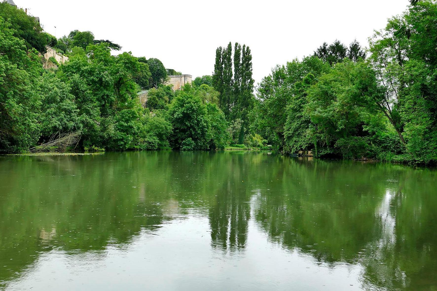 Appartement Les Jardins Du Clain à Poitiers Extérieur photo